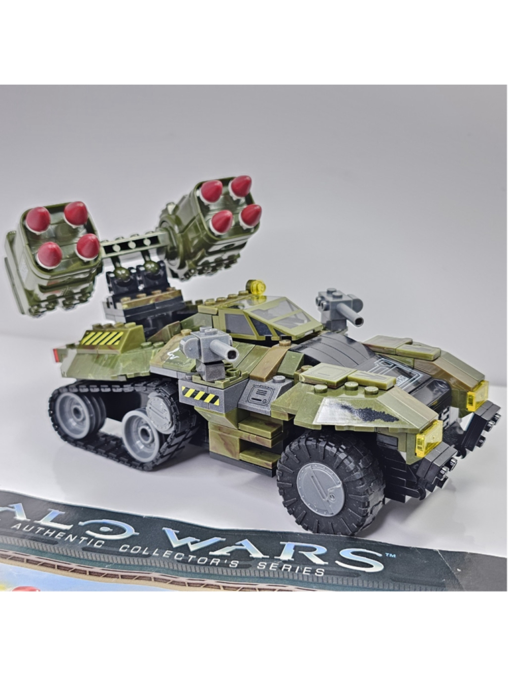 Halo Mega Bloks UNSC Wolverine Set 96833 Near Complete, Instructions, No Figures